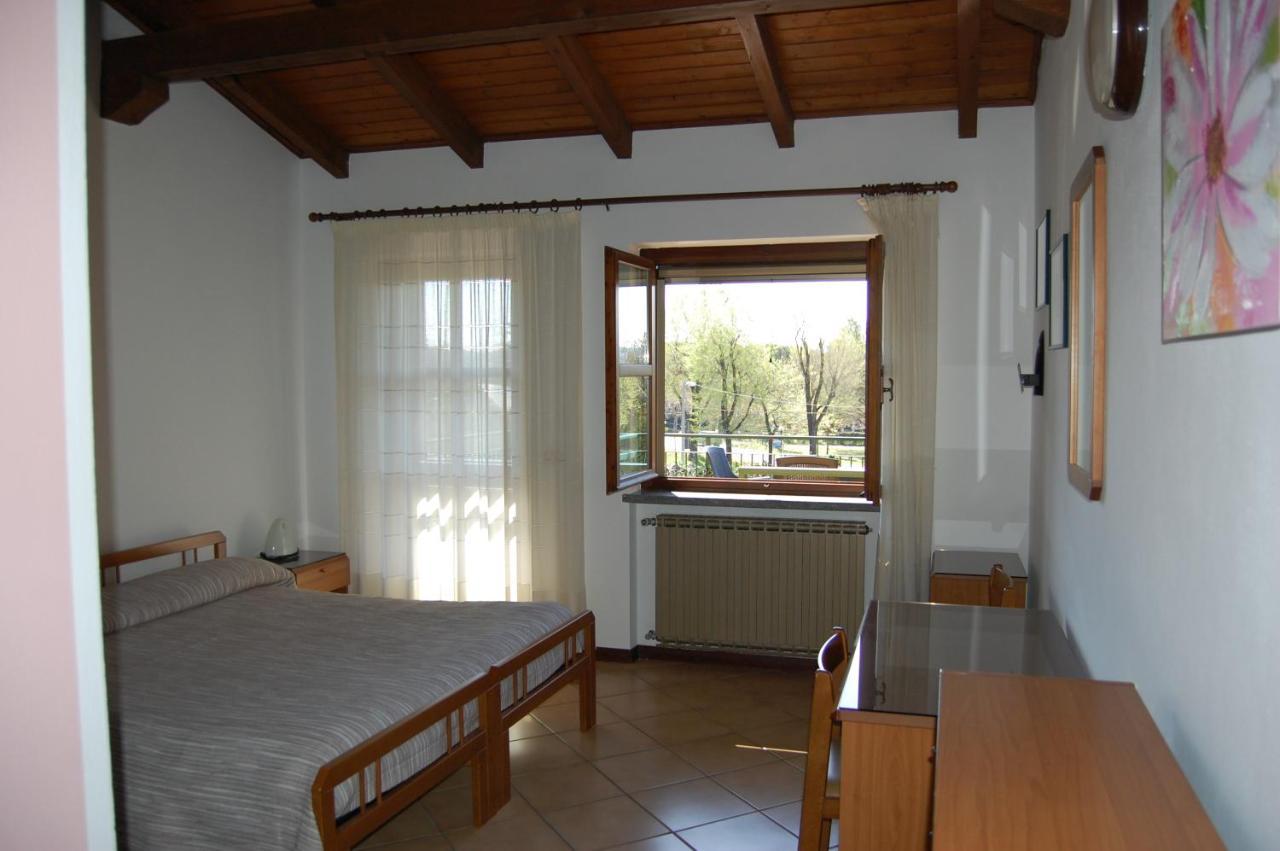 B&B Il Gufetto วิเวโรเน ภายนอก รูปภาพ